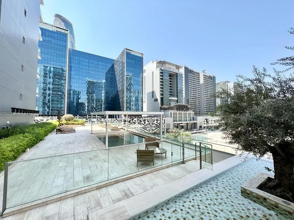 Modern Studio Living In Majestine ,Businessbay Dubai