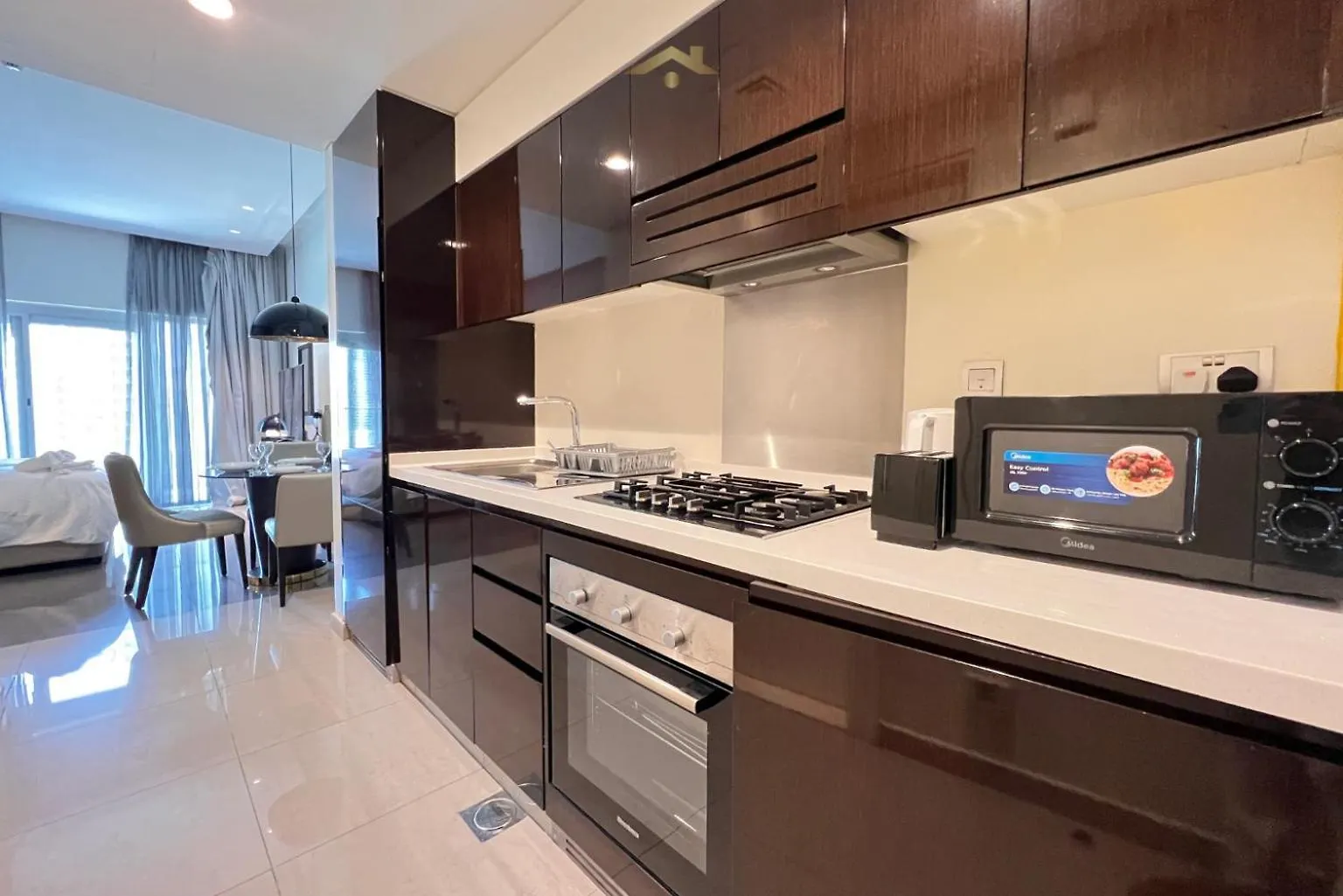 Apartment Modern Studio Living In Majestine ,Businessbay Dubai United Arab Emirates