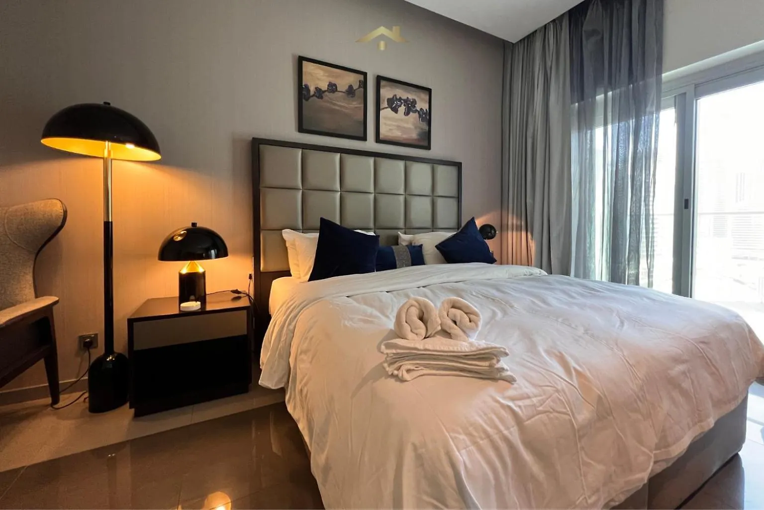Modern Studio Living In Majestine ,Businessbay location
